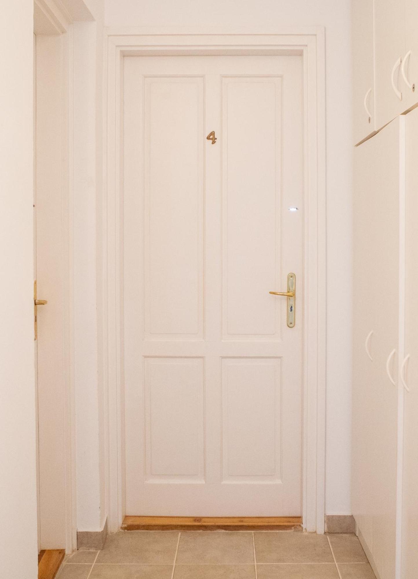 Bella Villa Apartmanhaz 扎马迪 外观 照片